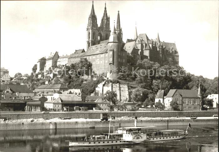 Meissen Elbe Sachsen Albrechtsburg und Dom Dampfer Muehlberg
