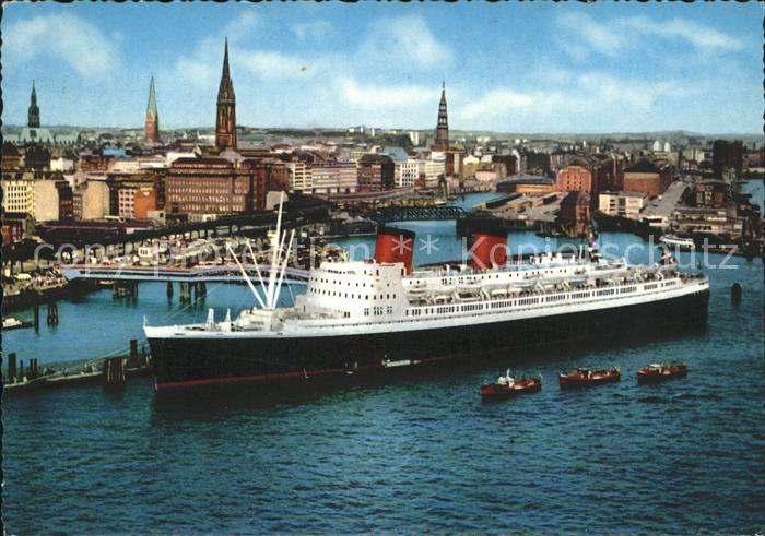 Dampfer Oceanliner Hamburg ueberseebruecke