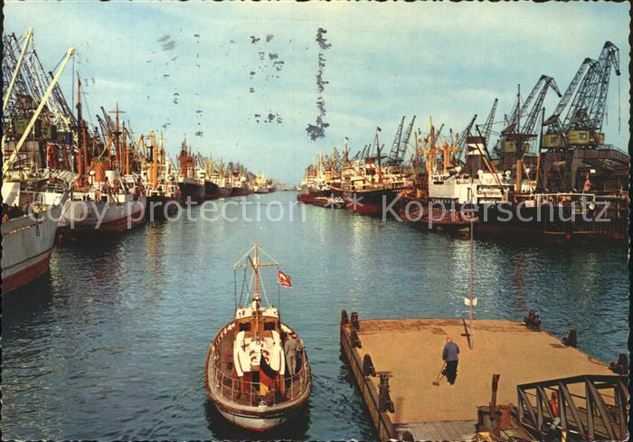 Schiffe Ships Navires Bremen Hafen