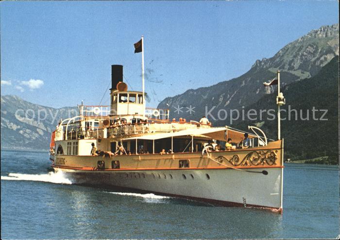 Dampfer Seitenrad DS Loetschberg Brienzersee Berner Oberland