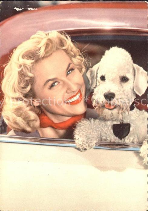 Schauspieler Bibi Johns Hund