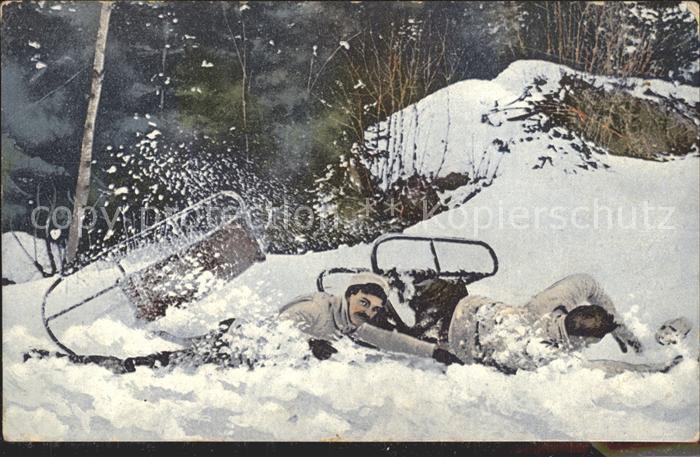 Schlitten Schnee Sturz