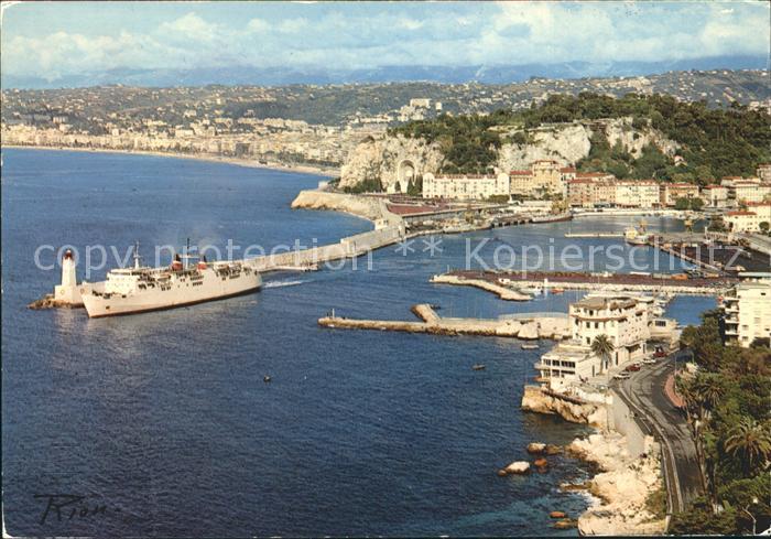 Nice Alpes Maritimes Le Car Ferry partant pour la Corse