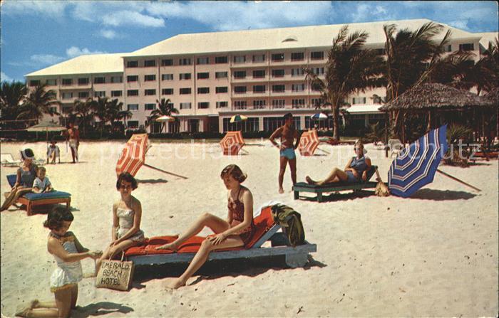 Nassau City Emerald Beach Hotel Strand