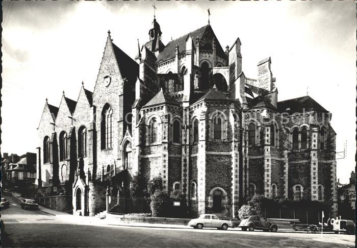 Mayenne Basilique Notre Dame