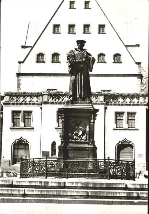 Eisleben Lutherdenkmal Rathaus