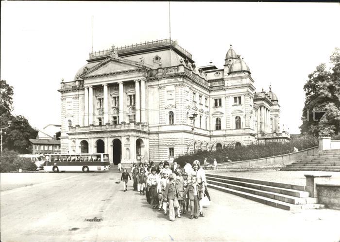 Schwerin Mecklenburg Staatstheater Kindergruppe