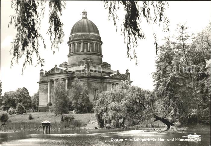 Dessau-Rosslau Lehrpark fuer Tier und Pflanzenkunde
