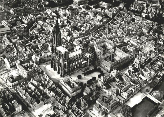 Strasbourg Alsace Cathedrale vue aerienne