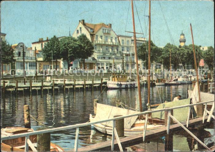 Warnemuende Ostseebad Am alten Strom