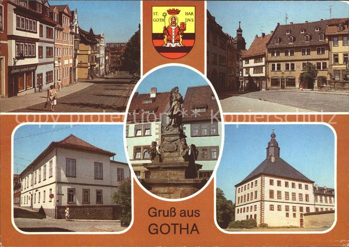 Gotha Thueringen Hauptmarkt Haus der Goldschelle Gedenkstaette Schellenbrunnen S
