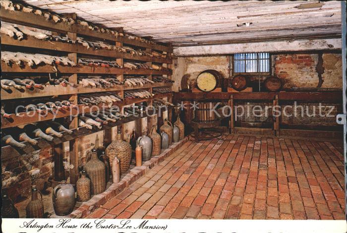 Fort Myers Arlington House The Robert E. Lee Memorial alter Weinkeller