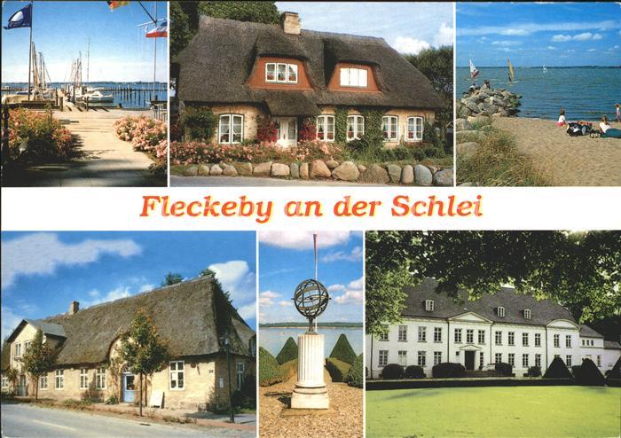 Fleckeby Schlei Hafen Reetdachhaeuser