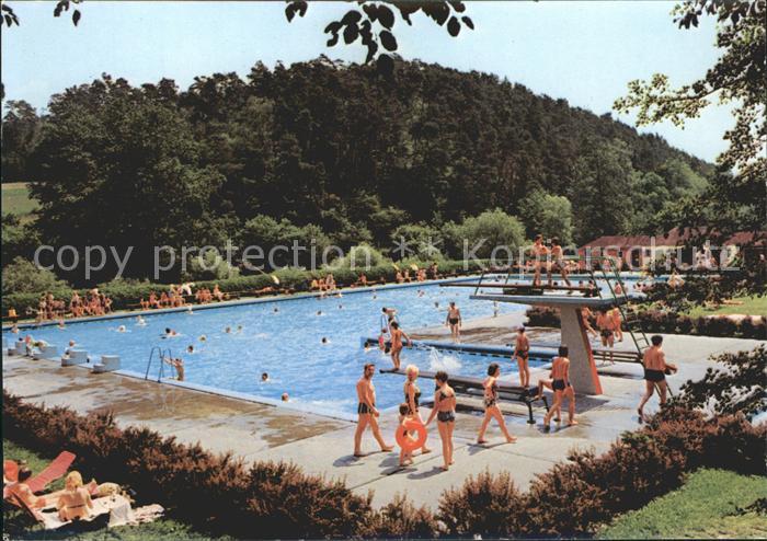 Nastaetten Taunus Schwimmbad
