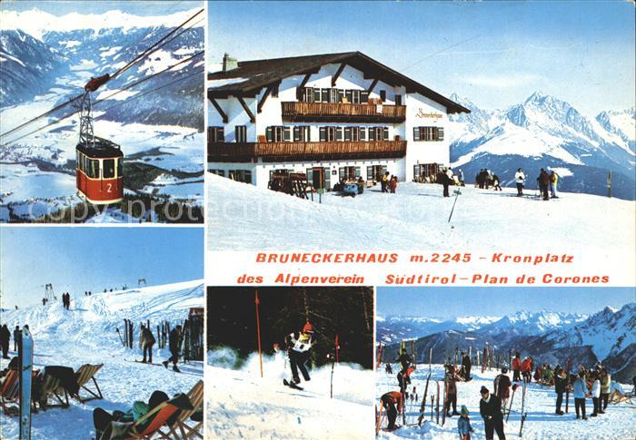 Suedtirol Bruneckerhaus am Kronplatz Schwebebahn Skilaeufer