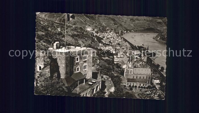 Oberwesel Rhein mit Schoenburg