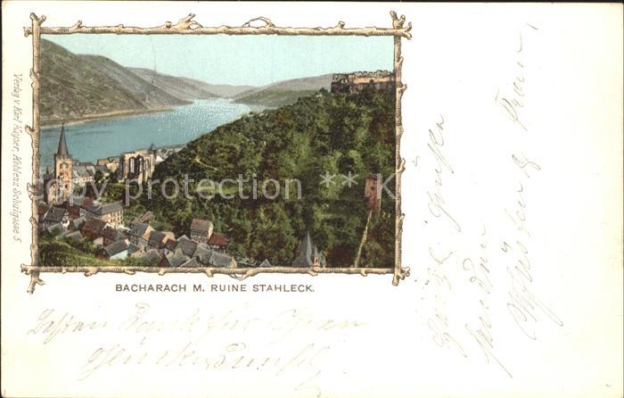 Bacharach Rhein mit Ruine Stahleck