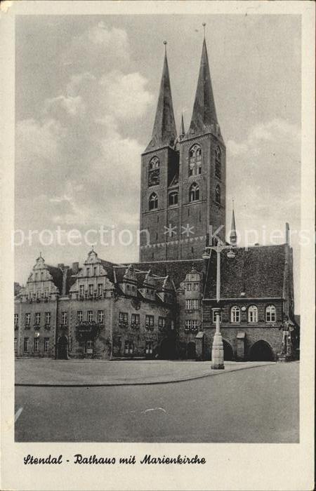 Stendal Rathaus mit Marienkirche
