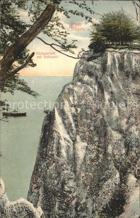 Insel Ruegen Koenigsstuhl mit Schlucht Kreidefelsen