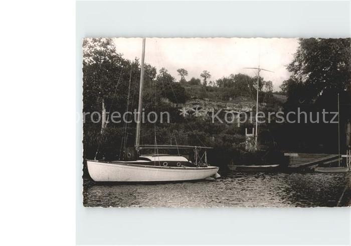 Saint-Fargeau Yonne Segelboot