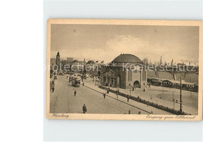 HAMBURG  CITY Eingang zum Elbtunnel