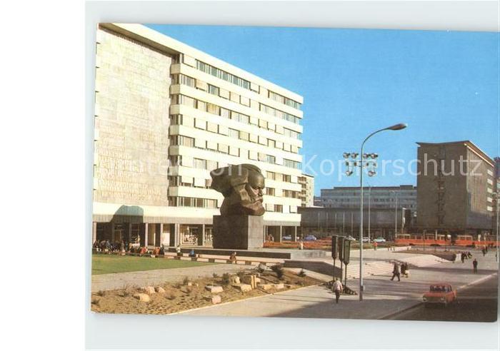 Karl-Marx-Stadt CHEMNITZ Karl Marx Allee mit Karl Marx Monument