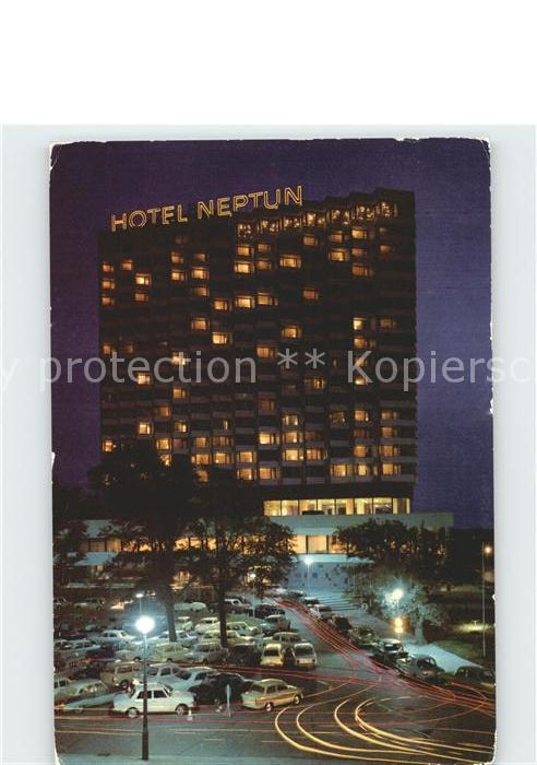 Rostock-Warnemuende Hotel Neptun bei Nacht