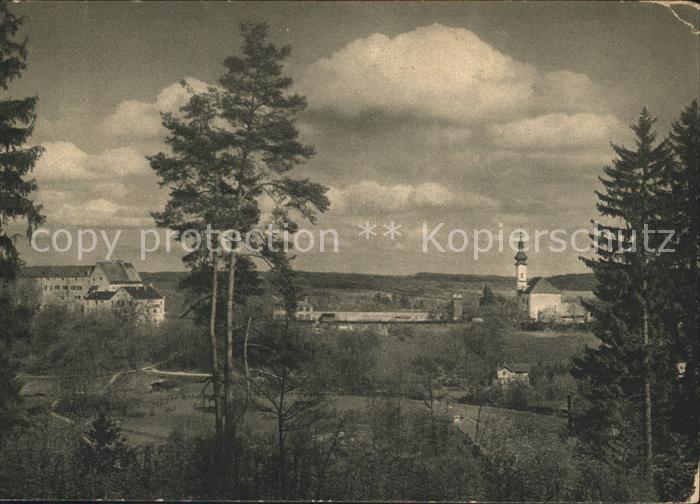 Starnberg Starnbergersee Bayern Teilansicht Kirche