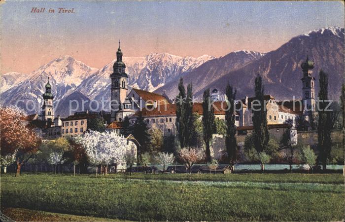 Hall Tirol Kirchen