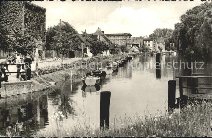 Plau See Strandstrasse vom Schleusengelaende aus