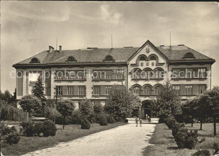 Lanzhot Základni devitiletá skola