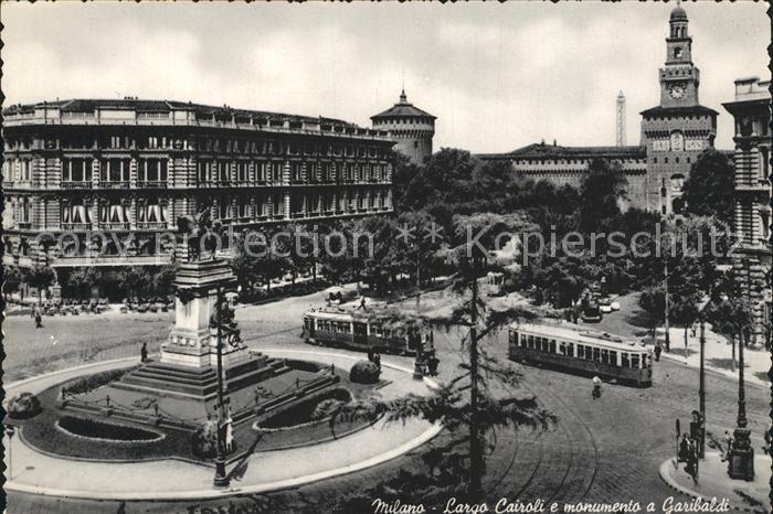 Milano Largo Cairoli Monumento a Garibaldi