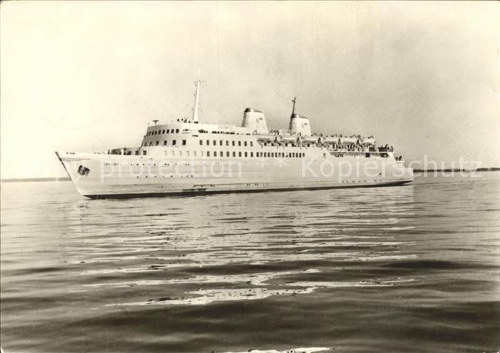 Faehre Ferry Bac Traghetto-- Sassnitz