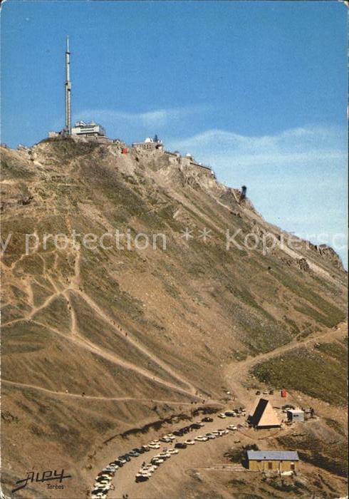 Pyrenees Region Les Laquets et le Pic du Midi de Bigorre