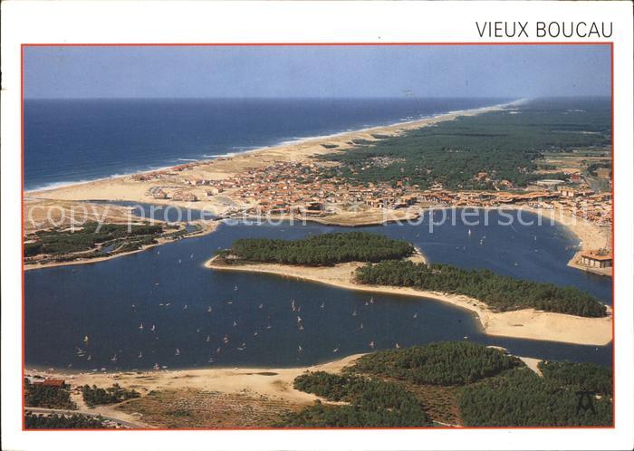 Vieux-Boucau-les-Bains Le lac la station et l'ocean Vue aerien