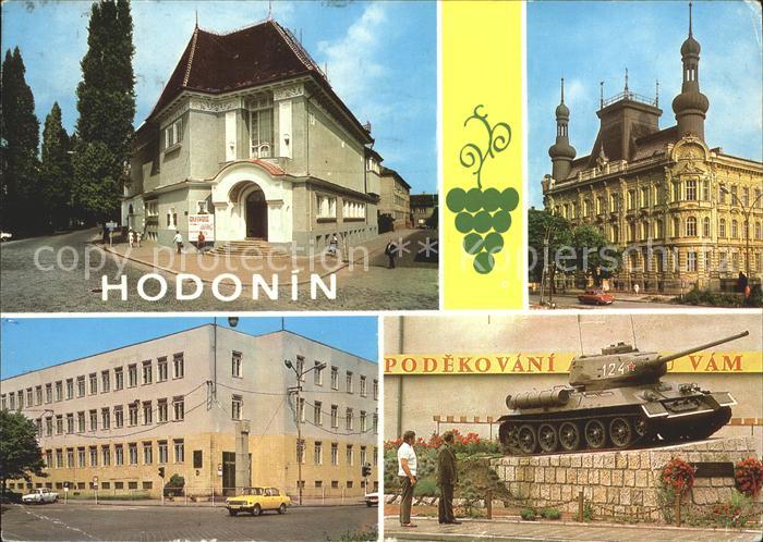 Hodonin Dum umeni Stredni ekonomicka skola Okresni narodni vybor Pamatnik osvobo