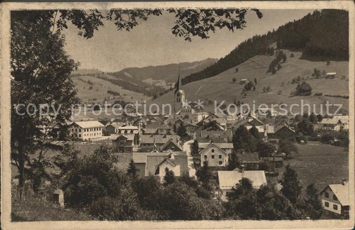Oberstaufen Oberallgaeu Bayern Blick vom Kalvarienberg