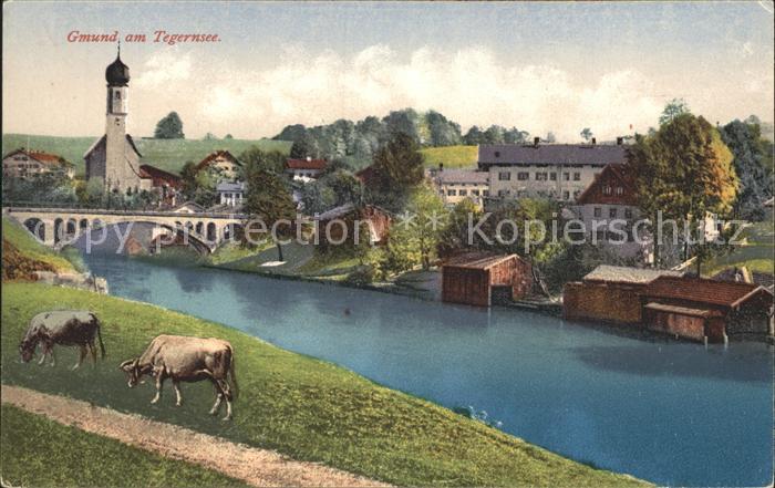 Gmund Tegernsee Partie mit Bruecke und Kirche