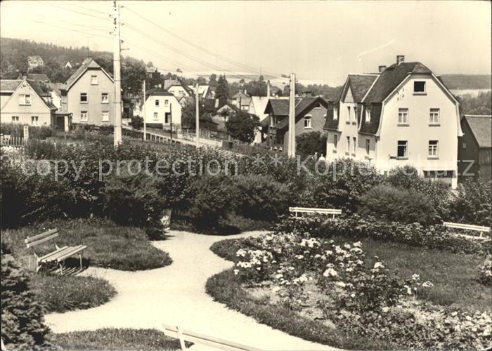 Sohl Bad Elster Haeuserpartie mit Park