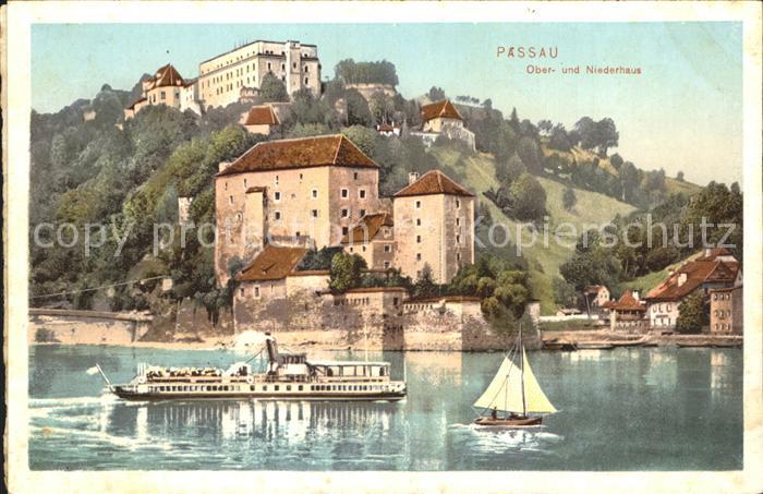 PAssAU Bayern mit Ober und Niederhaus Fahrgastschiff