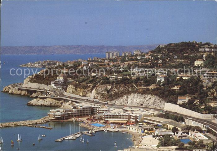 Marseille Bouches-du-Rhone Promenade de la Corniche Kennedy Le Palm Beach Fliege