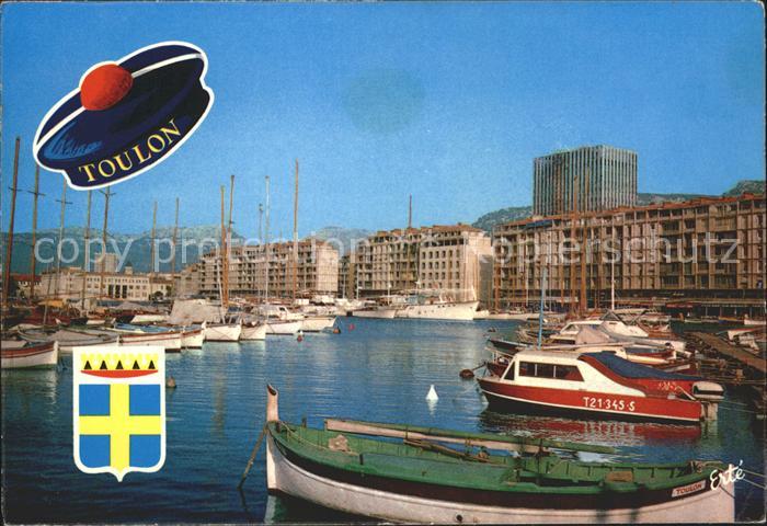 Toulon Var Le Port et le nouvel Hotel de Ville Cote d Azur