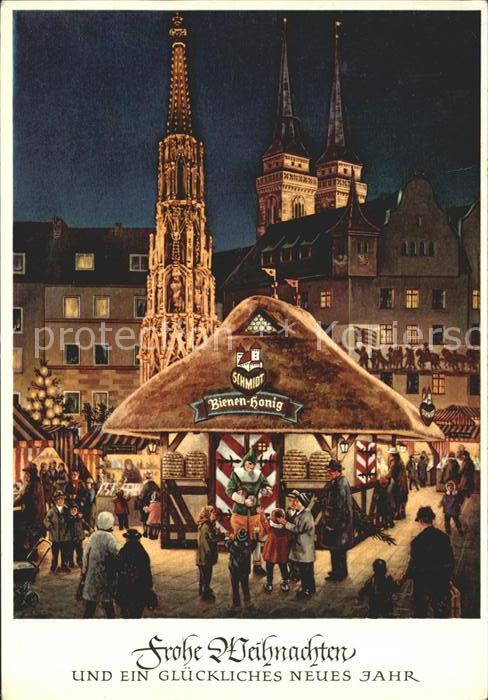 NueRNBERG CITY Christkindlesmarkt Tuerme der St Sebalduskirche Schoener Brunne
