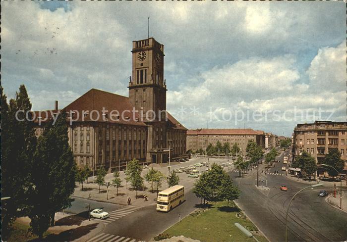 Schoeneberg Berlin Rathaus Doppeldeckerbus