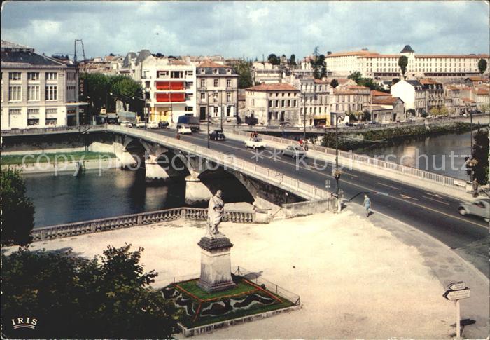 Saintes Charente-Maritime Pont Palissy sur la Charente