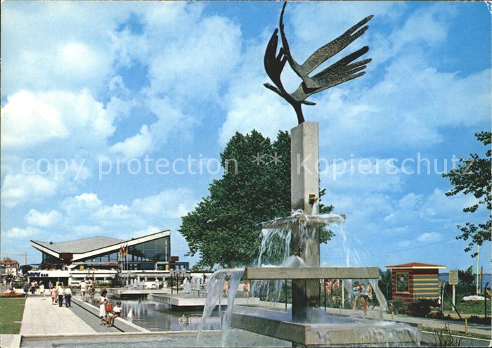 Scharbeutz Ostseebad Kuranlage mit Meerwasserwellenbad Wasserspiele