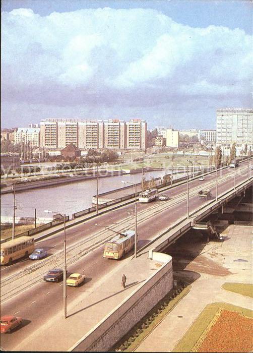 Kaliningrad Bruecke Wohnblocks Hochhaus