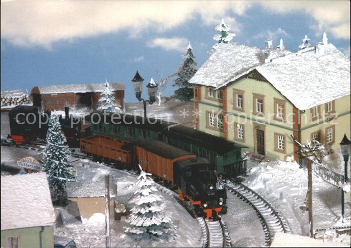 Modellbau-Eisenbahn Schmalspurbahn Weihnachten
