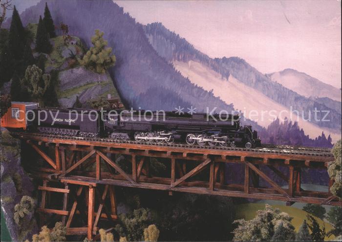 Modellbau-Eisenbahn Rocky Mountains