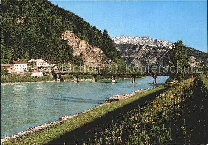 Tirol Region Zollhaus mit Innbruecke